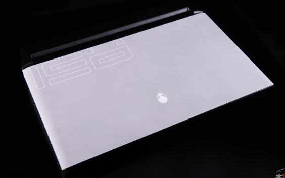 游戲本的工業(yè)設(shè)計(jì)，公司旗艦-ALIENWARE AREA-51M評測